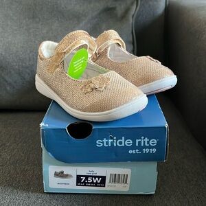Stride Rite Holly Gold sneakers - 7.5W NEW in box
